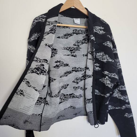 Gymshark Adapt Camo Seamless Track Jacket Black Light Gray Womens Large - Picture 5 of 11